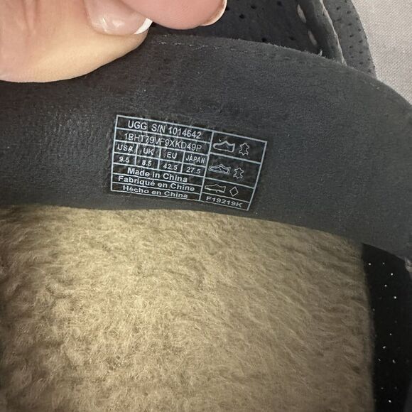 UGG HENRICK PERF NAVY LEATHER VENETIAN DRIVING LOAFERS, MEN US 9.5 - Picture 10 of 10